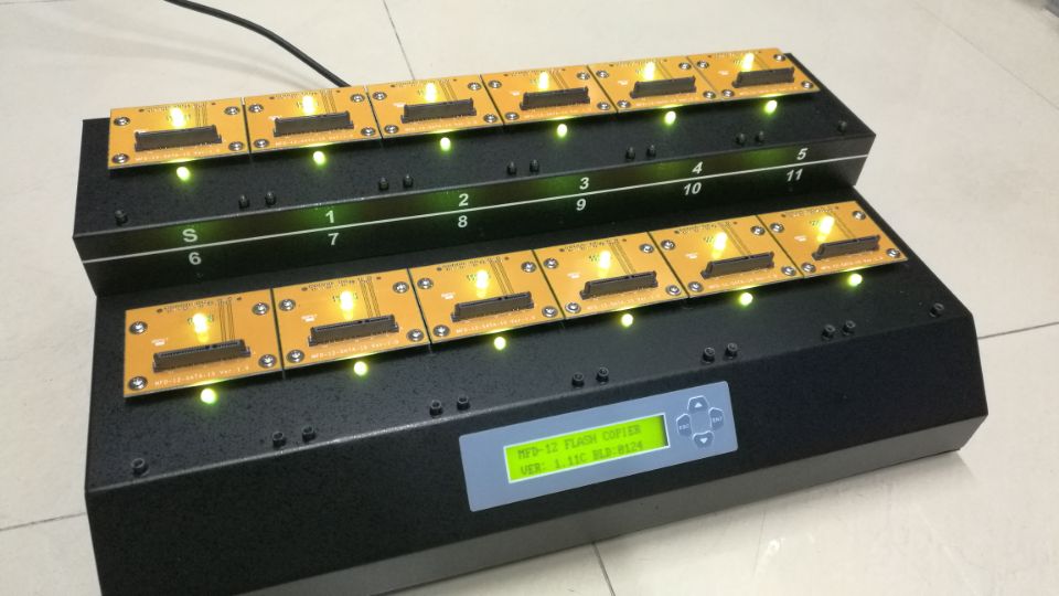 CF/CFast/DOM 拷貝機 HT12